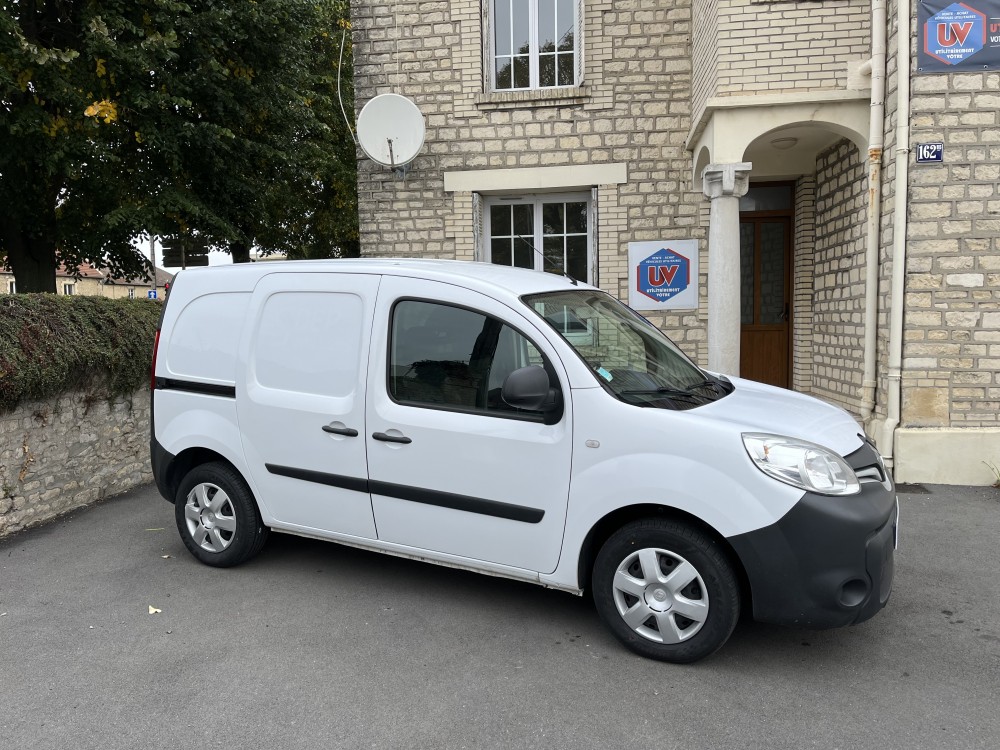 RENAULT - KANGOO II - Utilitairement Vôtre